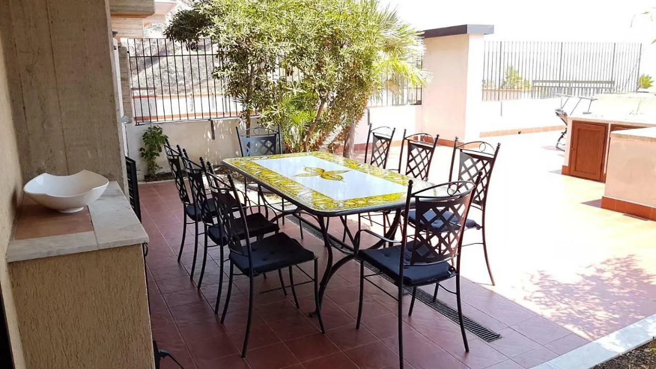 Apartment Ferienwohnung Elisa'S House Taormina Italien